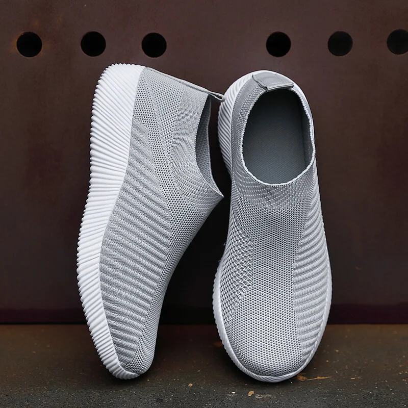 Women-Vulcanized-Shoes-High-Quality-Women-Sneakers-Slip-On-Flats-Shoes-Women-Loafers-Plus-Size-42.webp